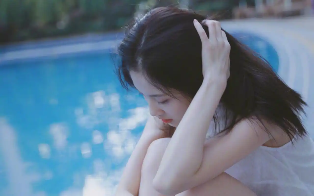 张慧雯夏日小清新高清桌面壁纸