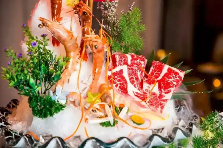 哏都这家"顶级海鲜自助", 随便两口就回本! 2100㎡!