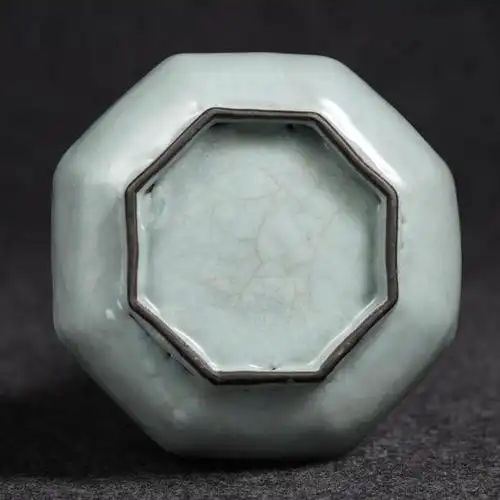 源溯仇焱之:宋代瓷器光辉在苏富比重现|宋瓷|官窑|古董|釉瓷_网易订阅