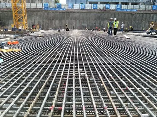 图片4 筏板钢筋的成型效果美观大方.jpg