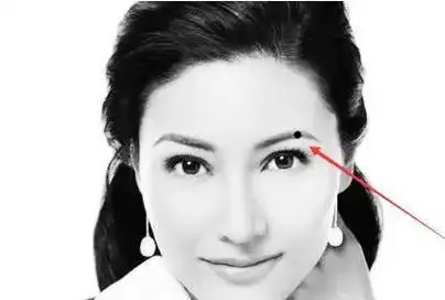 有此痣相的女人,财富旺盛,懂得经营之道,婚后必定能帮助丈夫的事业飞