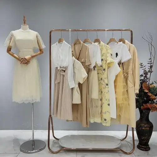 撤柜品牌女装批发连衣裙专柜裙子衣服实体直播一手货源批发走份