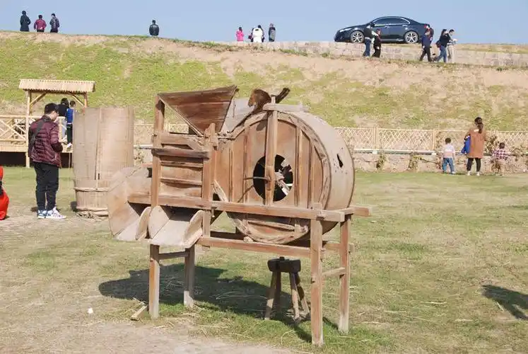 其它 冬日行摄3 写美篇这是打谷机和市篮这是老式打谷机蔬菜也种岀