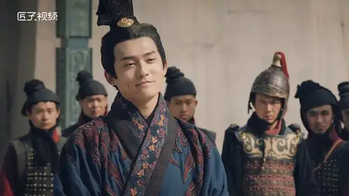 皓镧传中嬴政的结局是什么