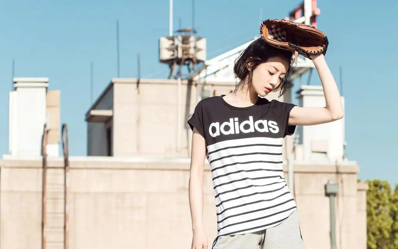 李溪芮运动写真图片桌面壁纸