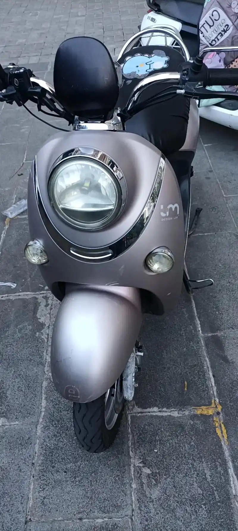 出售台小龟王电动车,成色如图,功能完好,72伏6个天能长跑王 - 抖音