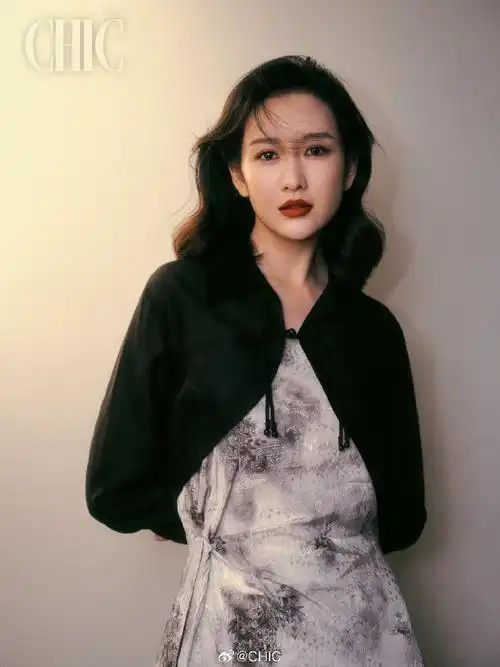 王鸥再登杂志封面,身姿曼妙美如少女,超高颜值宛如初恋_腾讯新闻