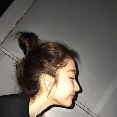 微信头像女丸子头抬头侧面 女生头像图片大全 -【爱个性】