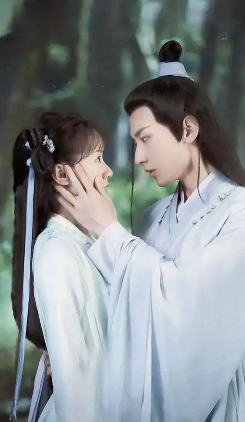 成毅袁冰妍破冰合作曝芒果开出满意价位避嫌竟是迫于公司压力