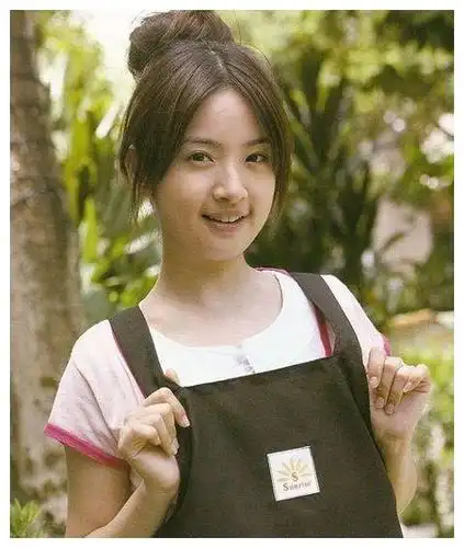 她5岁时被抛弃,20岁爆红还清500万,今嫁入豪门成人生赢家|林依晨