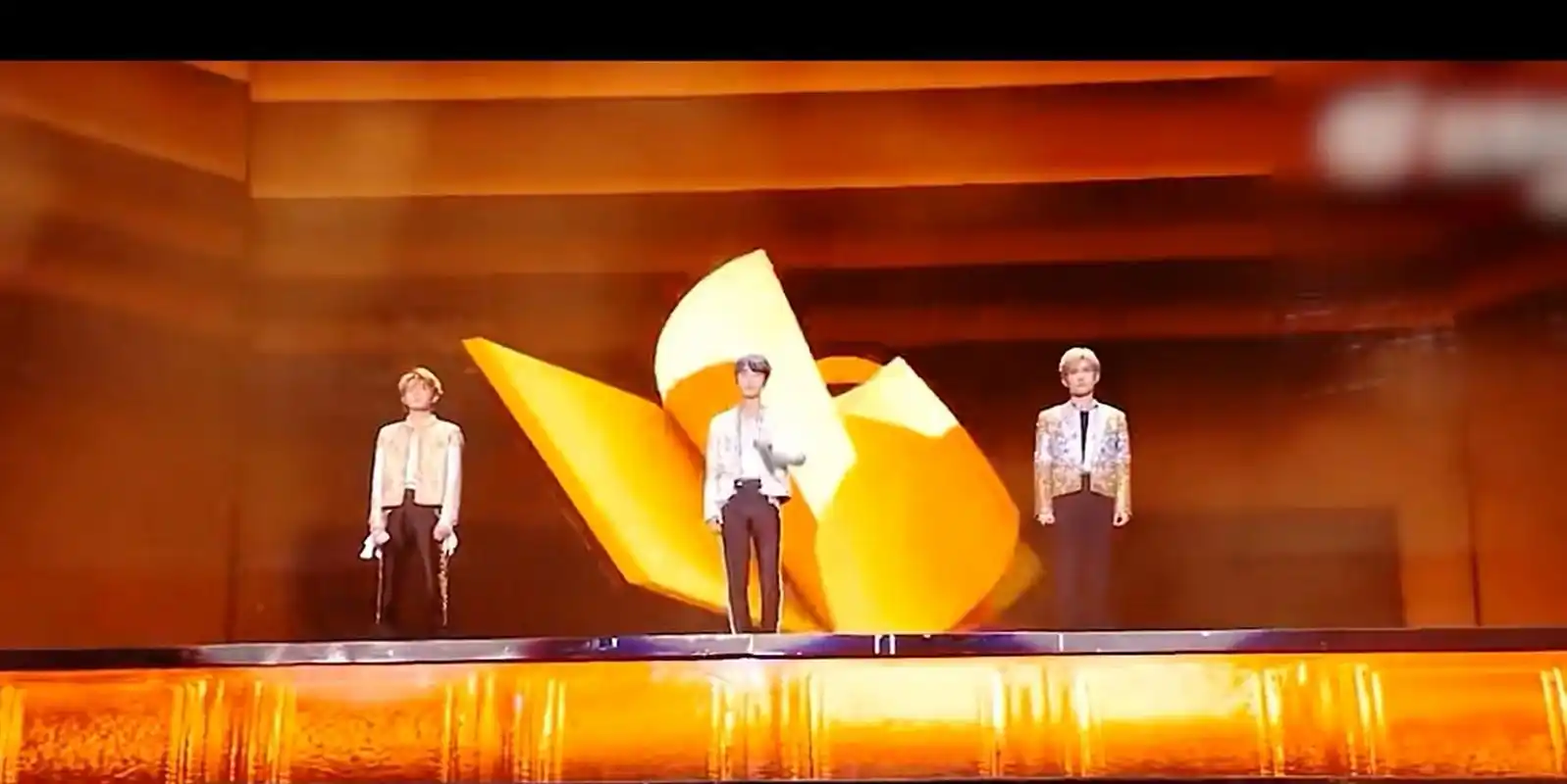 tfboy十周年演出# tfboys演唱会～环保.