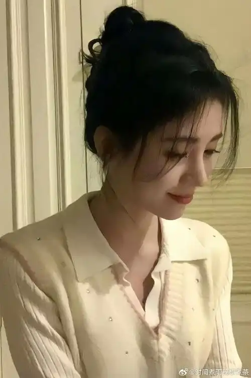 鞠婧祎同款八字刘海