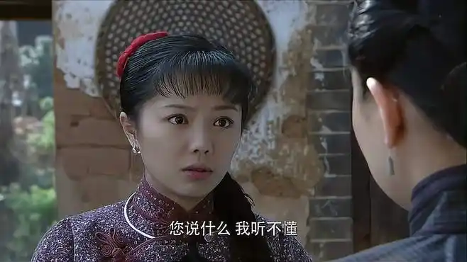 围屋里的桃花:春丫成小木匠的女人,偷洗带血衣物,竟被母亲撞见