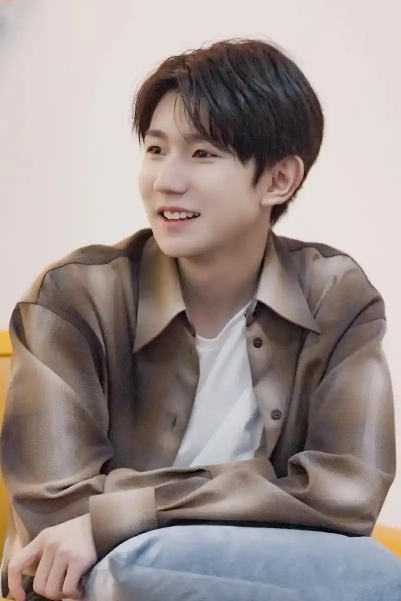 在看到你微笑的那一秒#王源百川乐时空 #王源 - 抖音