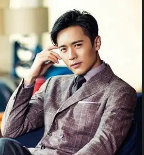 男士复古短发侧分头发型 适合职场男生成熟发型(4)