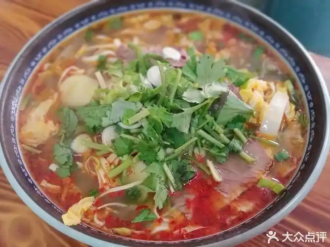 牛肉粉丝汤图片