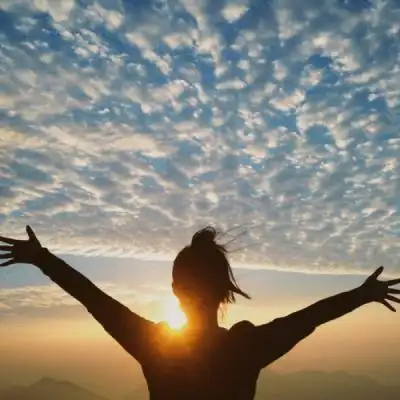 我的匆匆那年,女生头像图片-回车桌面