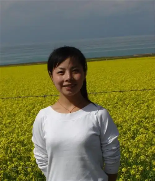 王二妮还有这样一个身份,隐藏了整整11年,网友:怪不得她能火