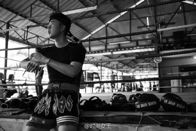 女神爱时尚##杜海涛愧为胖子