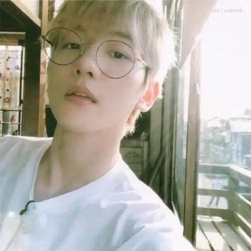 边伯贤|自拍|女友视角