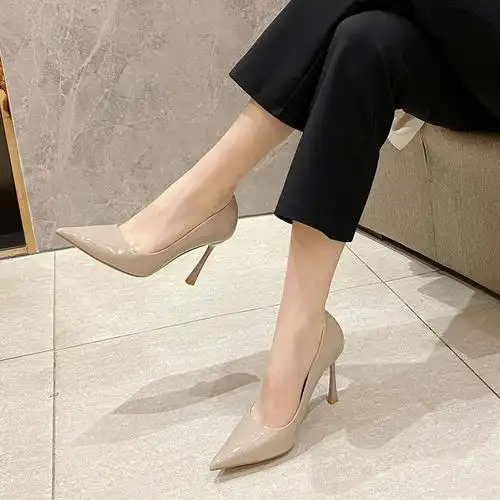 mapleye高跟鞋女性感细跟尖头漆皮职业工作超高恨天高不累脚软底