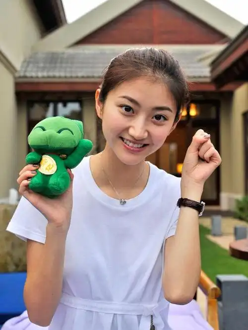 景甜被誉为人间富贵花这些老照片你见过吗