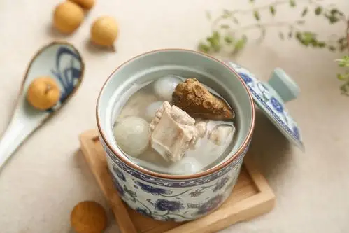 三种中药煲汤防寒助阳护心脑血管