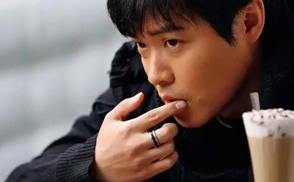 陈思诚票房破31亿,领女友大方购物,爱情事业双丰收!