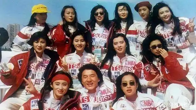 高晓松不禁发坏问成龙,"如果说要把你的生活记录下来,恐怕女演员需要