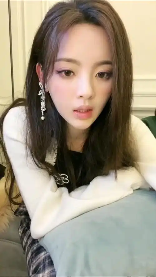 杨超越直播1_哔哩哔哩_bilibili