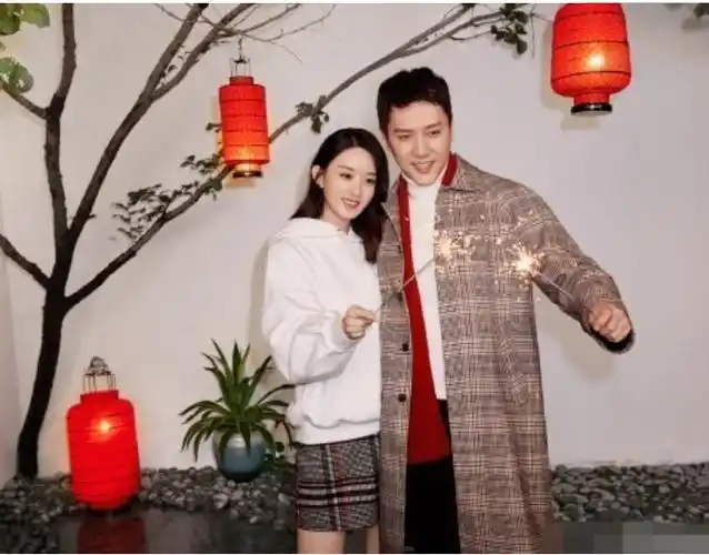 原创赵丽颖早早做好财产分割存在分歧冯绍峰吐槽不能找事业狂老婆