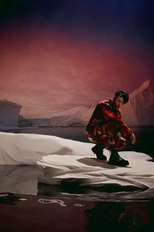 exo边伯贤工装散发魅力金钟仁桃花妆惹心空完颜拯救廉价特效