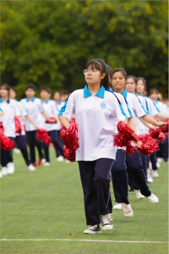 英姿飒爽,青春昂扬 ——固安一中2020年秋季运动会风采