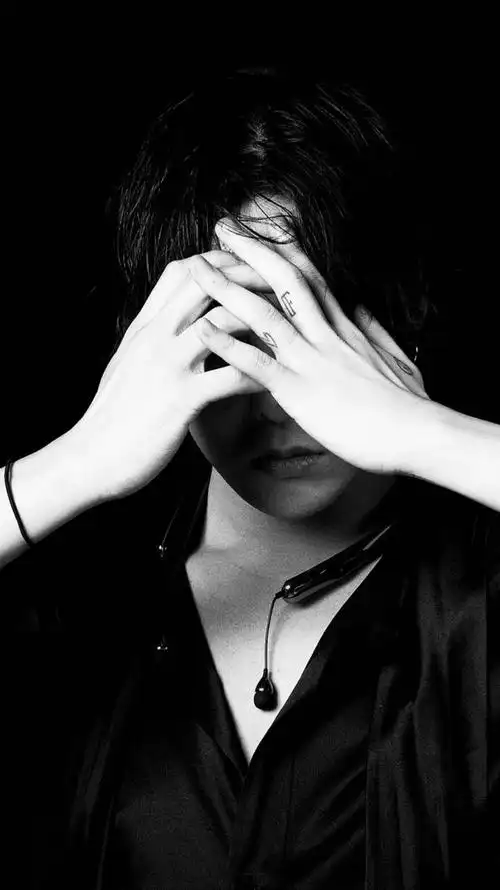 权志龙壁纸一组权志龙壁纸