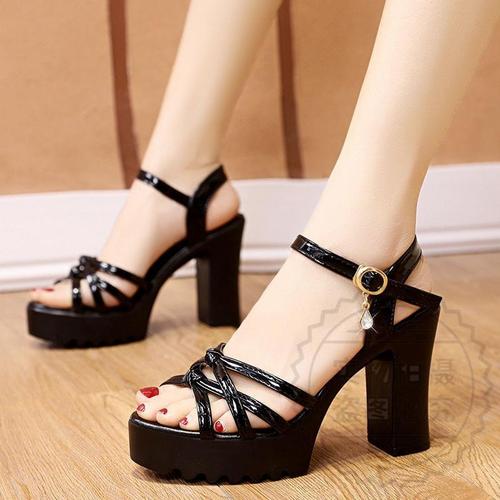 凉鞋高跟女粗防水台新新款女韩版百搭春夏季细带组时装凉鞋