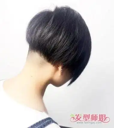 齐耳短发这么酷背面剪不好毁全部把后面剃高的齐耳短发背面图片详解3