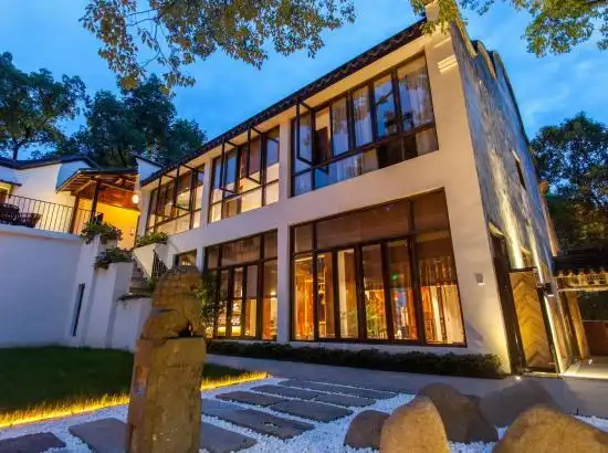 同程首页 全国酒店 湖州酒店 南浔古镇囿舍民宿5.