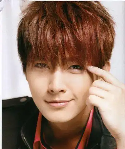 男生长碎发发型图片男中长发个性发型