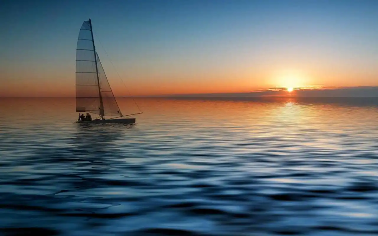海上帆船美景图片电脑壁纸,风景壁纸,唯美,风景,高清,大海,蓝色,帆船