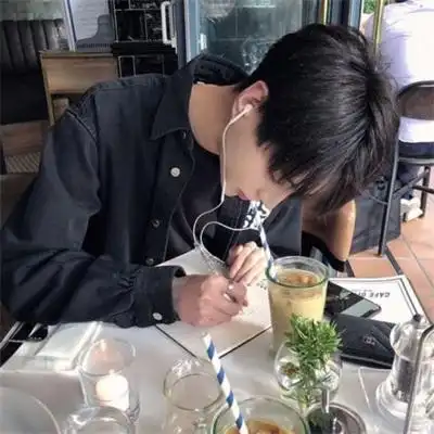 冷酷男生头像帅气侧脸霸气男头个性图片