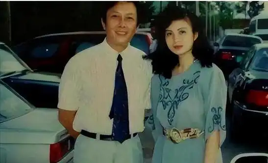 71岁晚节不保再多的名和利都救不了老艺术家唐国强