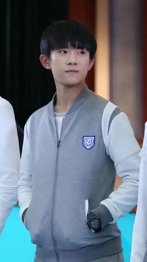 我们的少年时代易烊千玺生图