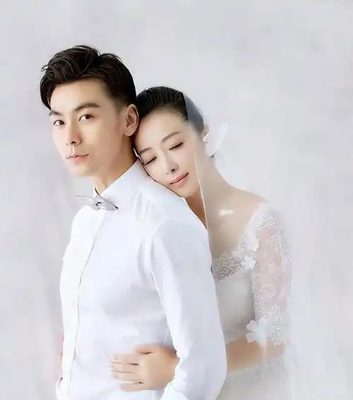 《倚天屠龙记》主演现状,女演员都寻得好归宿,苏有朋跨界成功