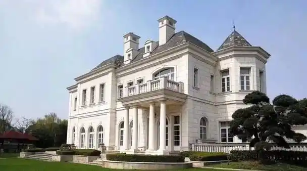 过去当明星才有钱现在有钱才能当明星看完惊呼贫穷限制想象力