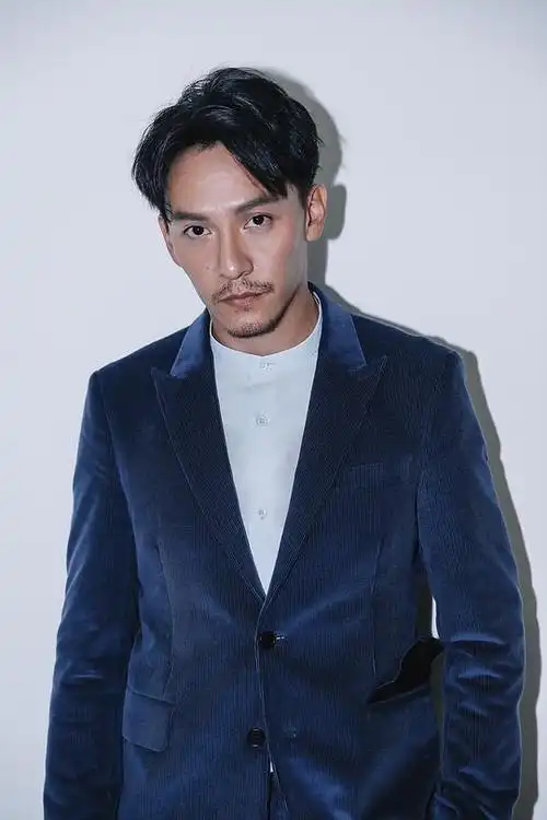 张震chenchang的图片