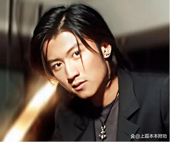 王菲与谢霆锋联手给娱乐圈明星们上了一课