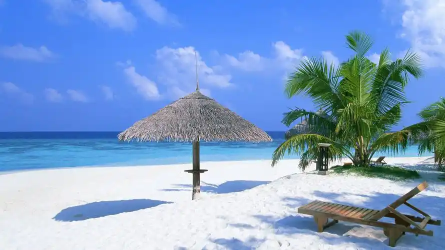 唯美夏天海边素材桌面壁纸