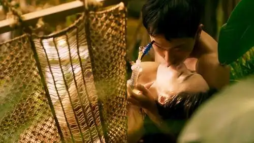 难以想象《血观音》这种每分每秒都让人意外的强大悬疑情色片能在台湾