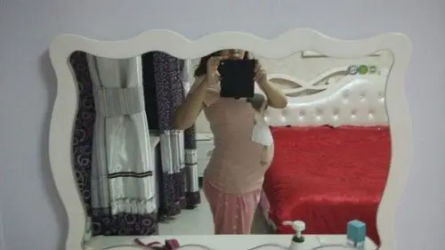 我也晒晒大肚照