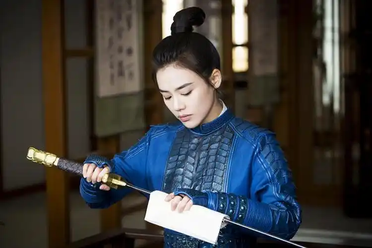 影视剧里的女将军:刘涛赵丽颖蒋欣马思纯白鹿,谁最英姿飒爽?